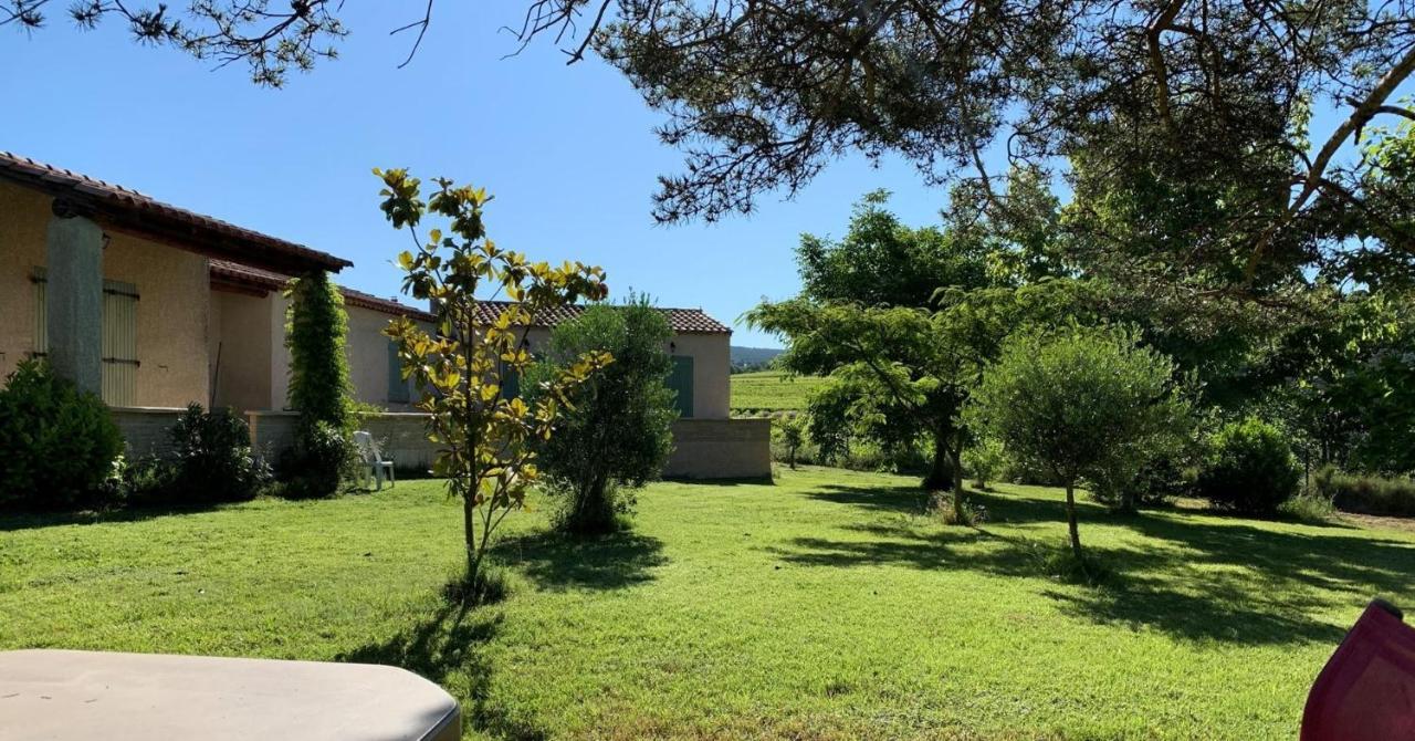 D Hotes En Provence, Au Pied Du Luberon, Les Coquelicots Homestay *